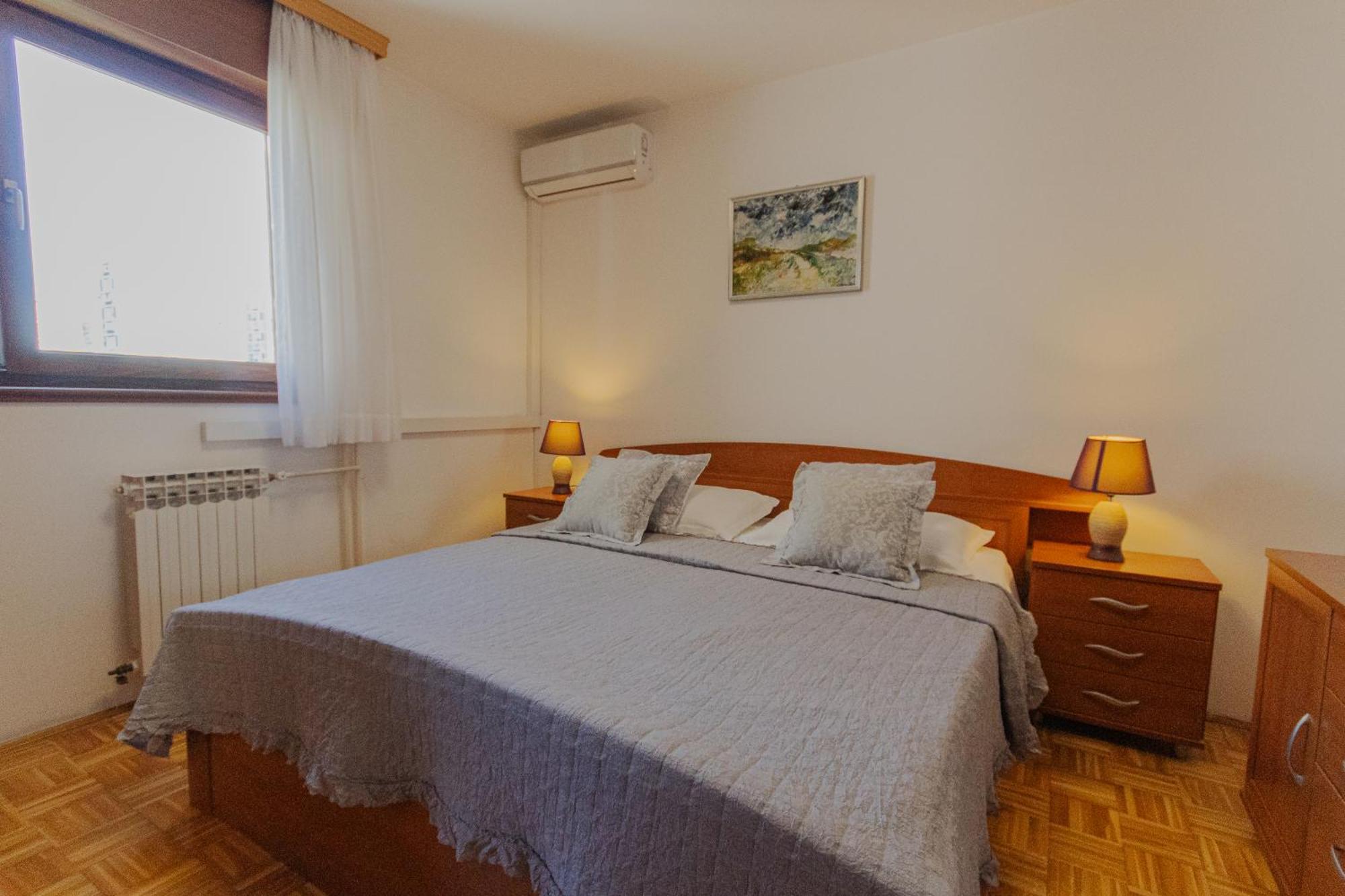 Apartament Large Stylish Ankica,free Public Parking *
